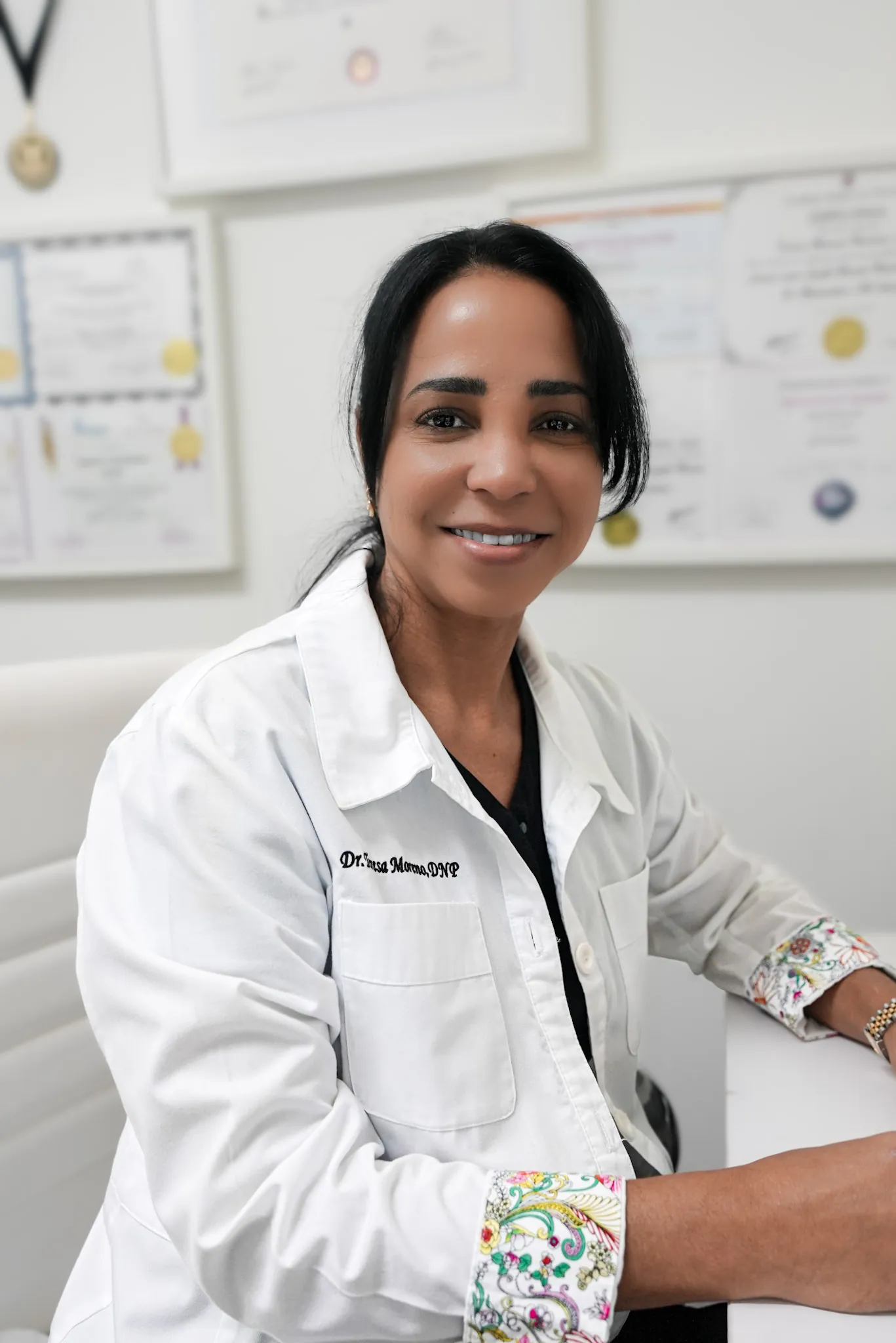 Dra. Teresa Moreno, Dermatóloga en Miami
